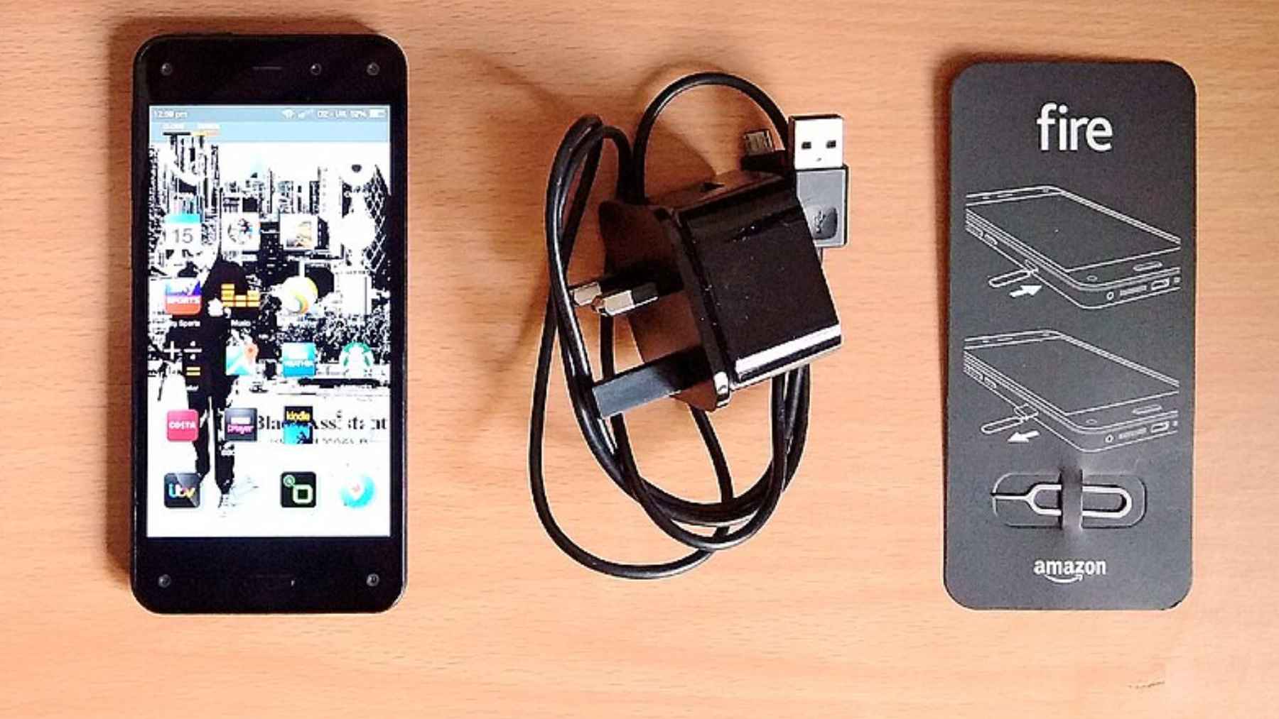 Smartphone concept representing Amazon’s AI-powered device with Alexa integration and personalized digital assistant features