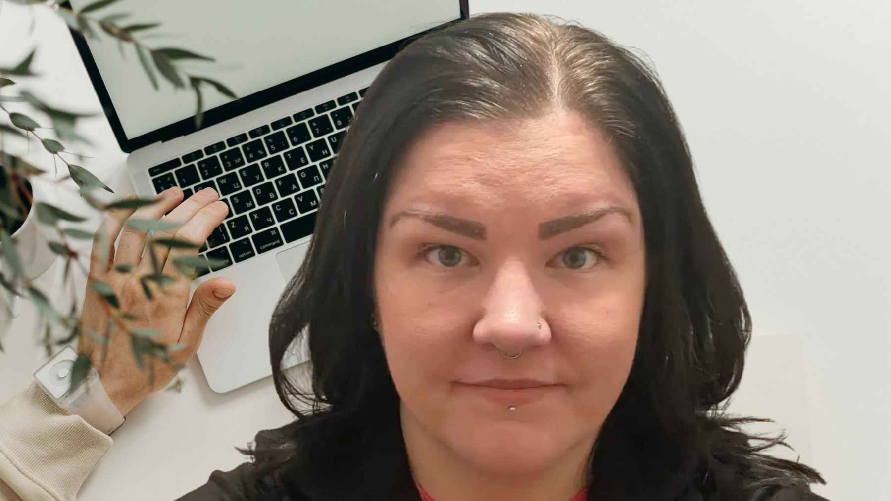 Laid off professional searching for jobs online amid slow U.S. hiring market