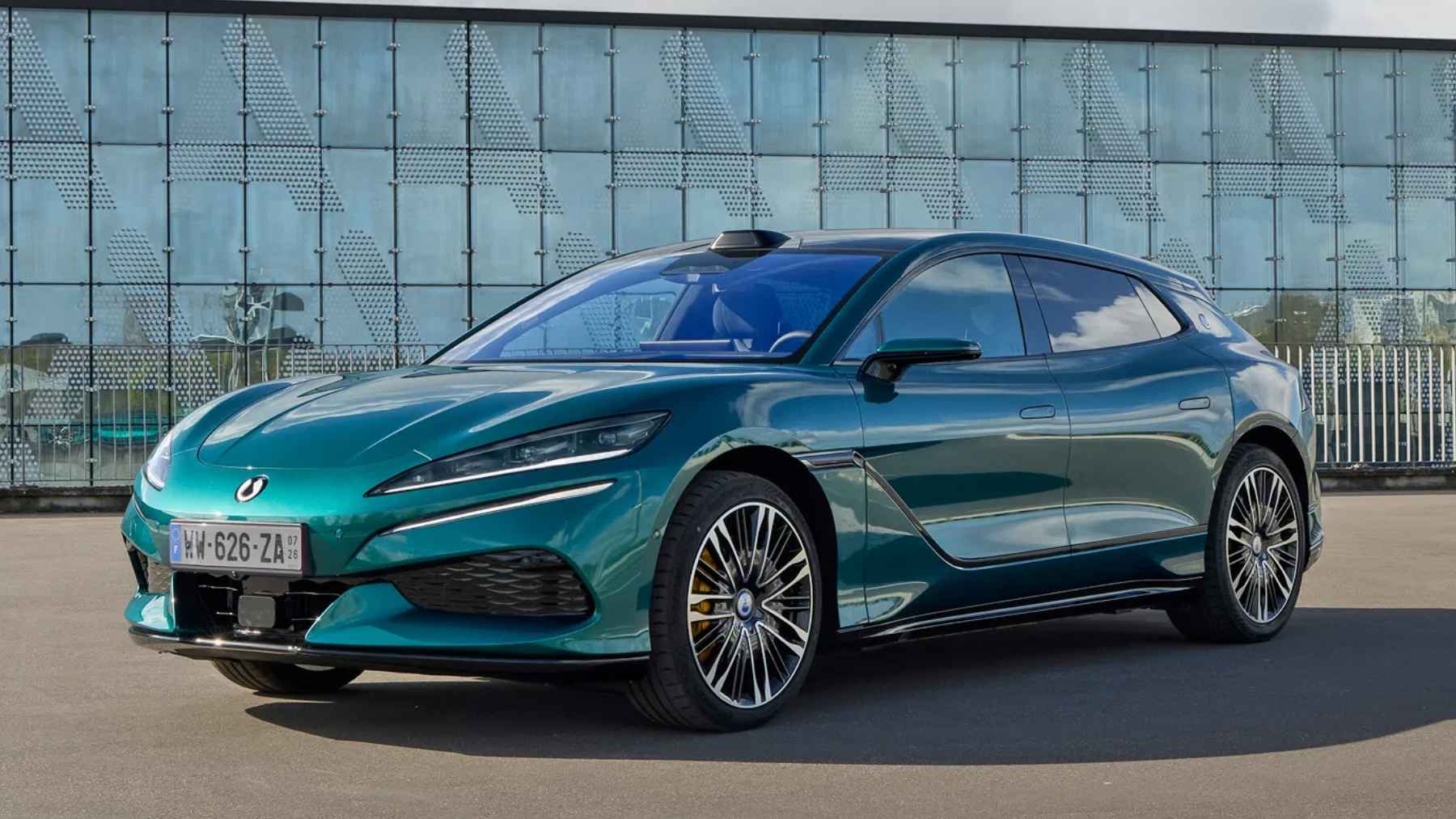 BYD Denza electric vehicle charging at a high-speed station, showcasing ultra-fast EV charging technology