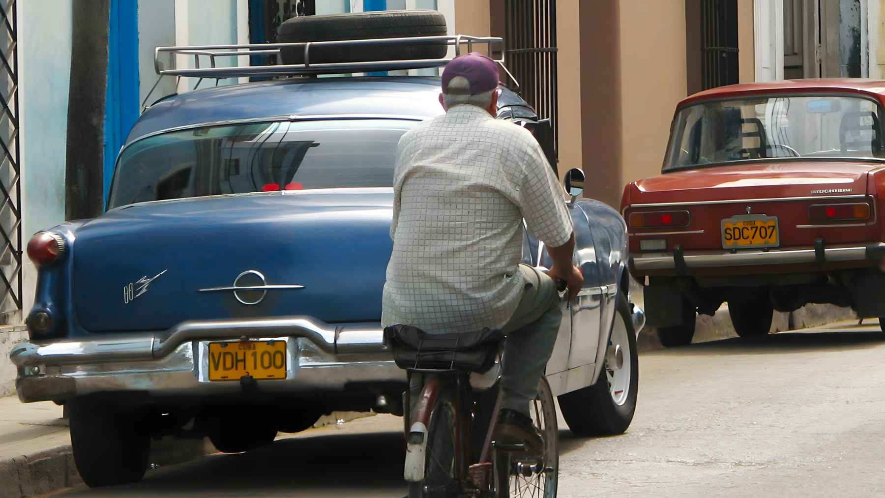 Ciclobús carrying passengers with bicycles and scooters through Havana Bay Tunnel during Cuba fuel shortage