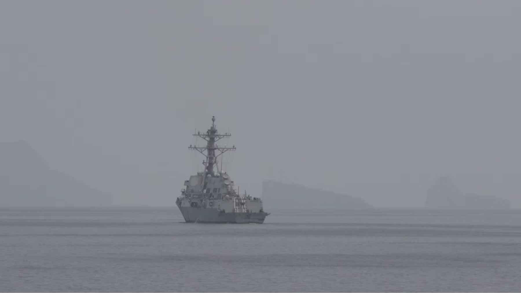 Oil tanker navigating the Strait of Hormuz, a critical global shipping corridor affected by rising geopolitical tensions