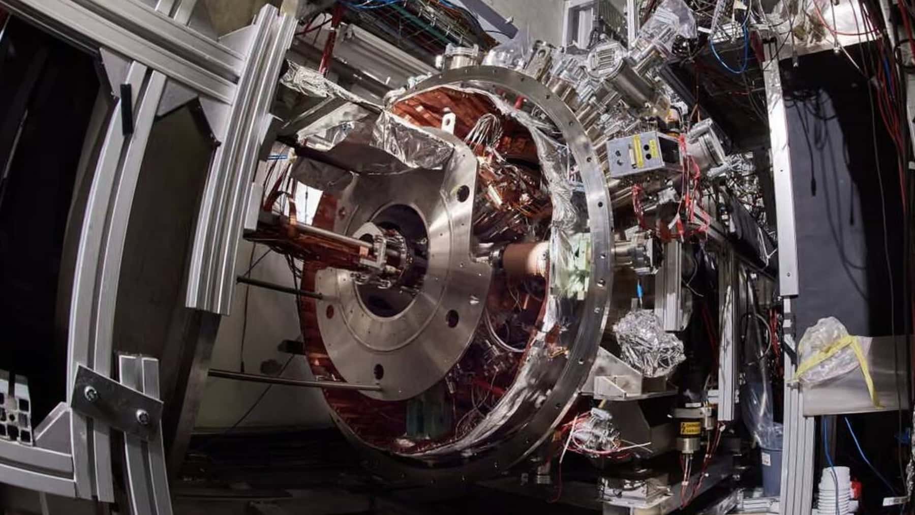 'fábrica' de antimateria del CERN (Max Brice/CERN)