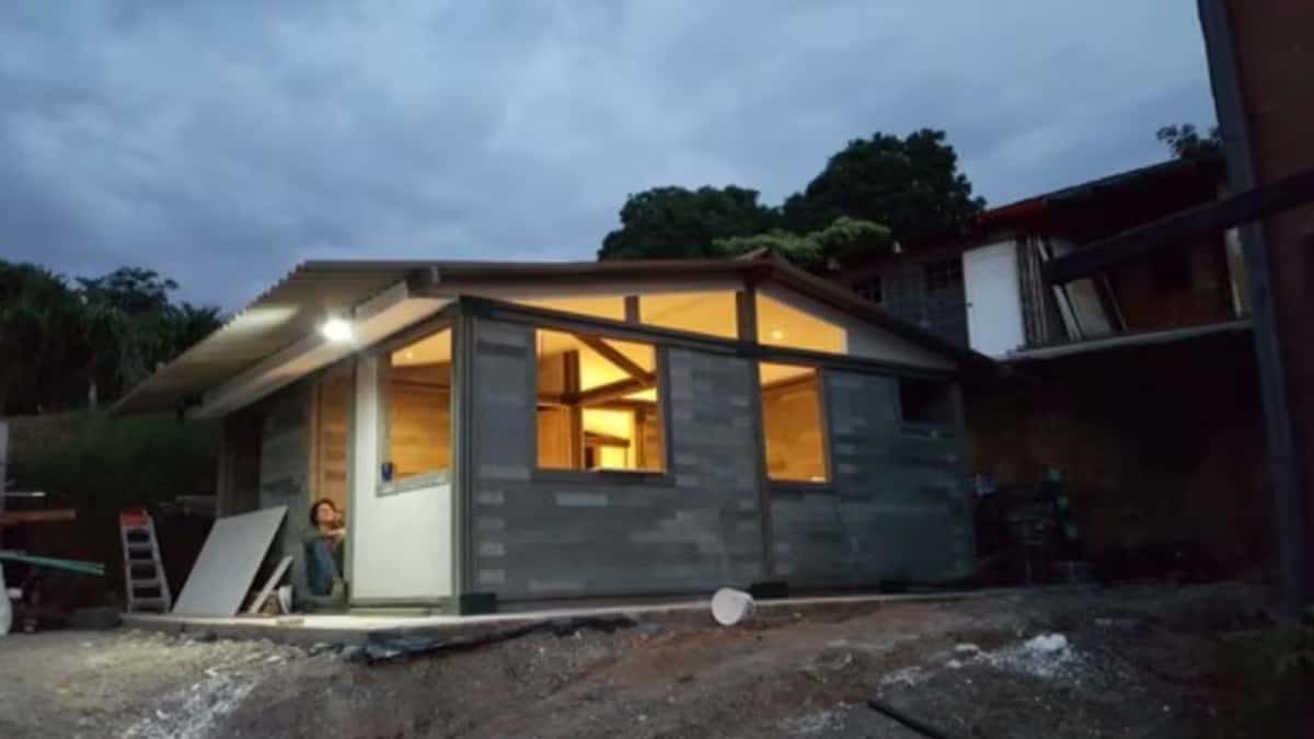 Vista de una de las casas modulares terminada