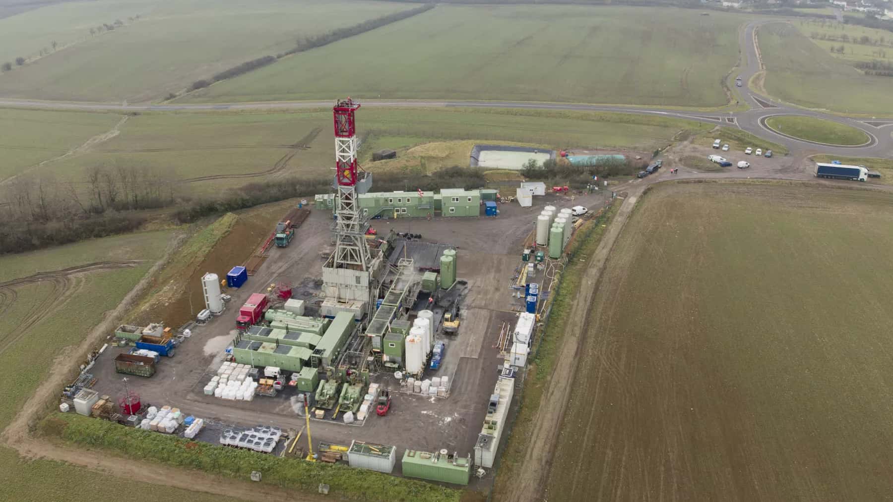 Francia perforó 3.600 metros buscando metano y encontró lo que podría ser el mayor depósito de hidrógeno natural del mundo. Contiene 46 millones de toneladas que se forman solas en la roca