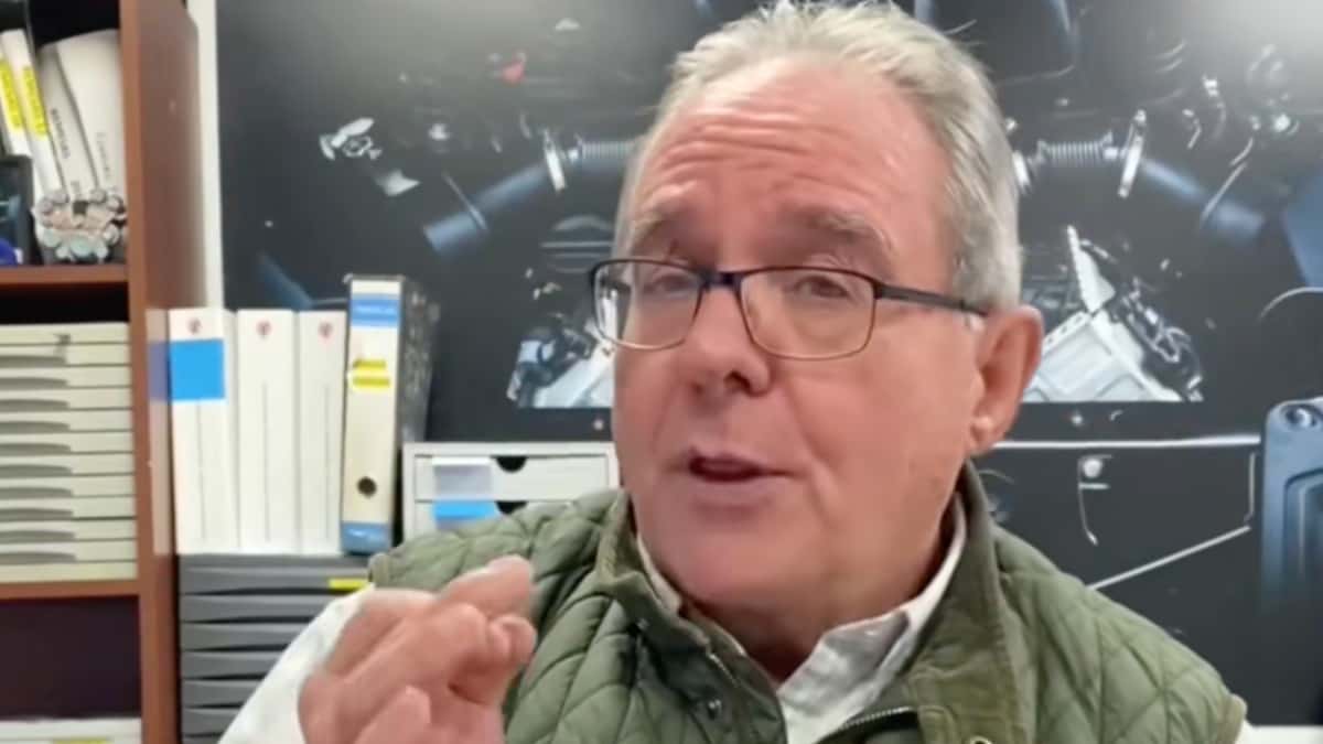 Felipe Sacristán, mecánico del taller Redista. (TikTok)